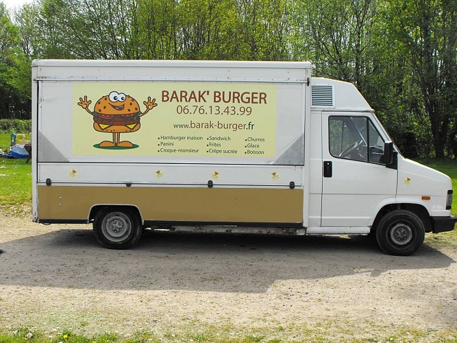 camion avec logo et contact