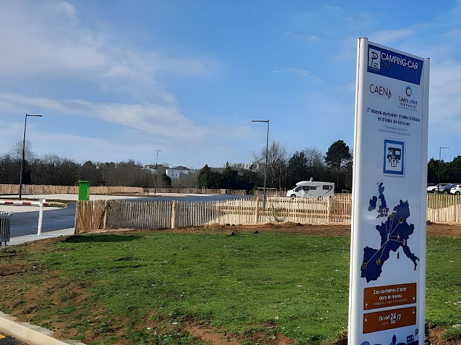 10-Caen-aire-camping-car-park-memorial-normandie