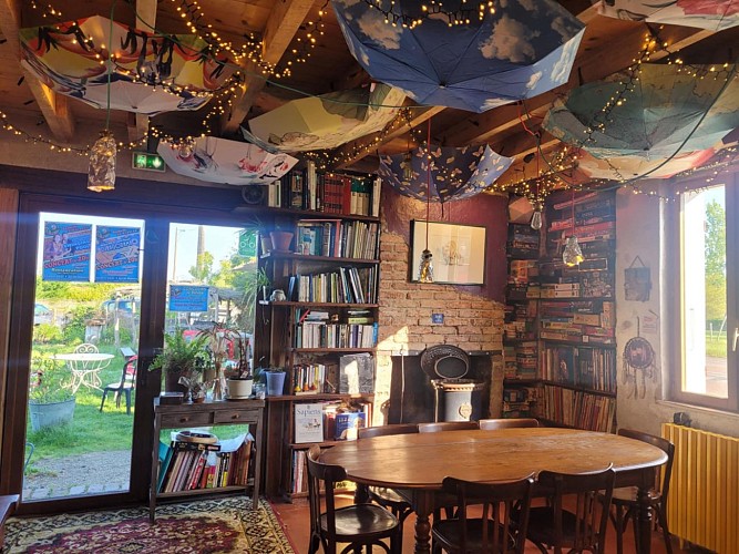 salle bibliothèque - jeux