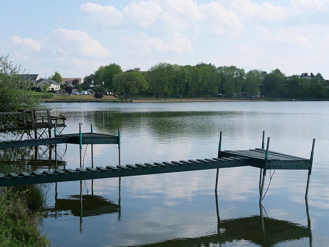 Étang de pêche Saint-Aubin - Pouancé