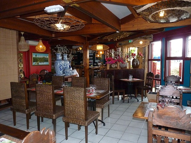 Restaurant asiatique Le Meiling Serres-Castet - Tourisme Nord Béarn Madiran - cph SMTNB
