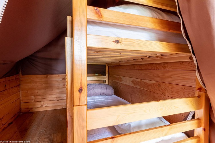 Tente Amazone sur Pilotis_7