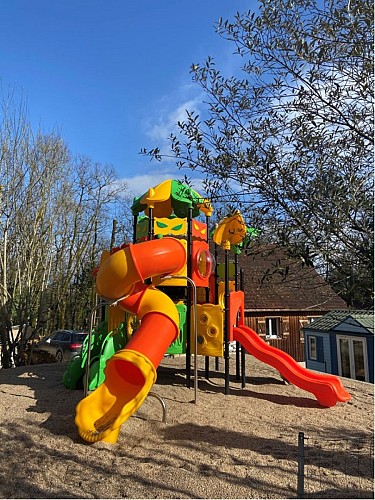 LES CHALETS DU PÉRIGORD