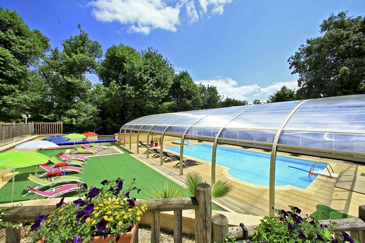 Les Chalets du Périgord