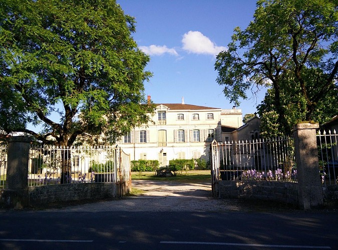 Château de Saint Maurice de Rémens