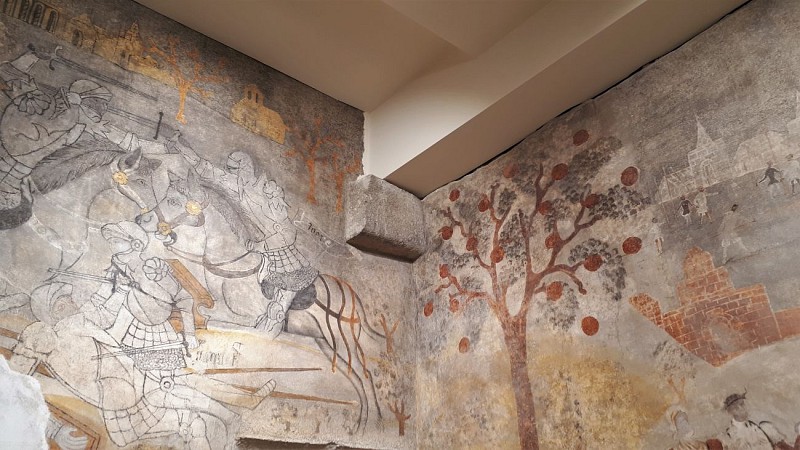 Château de Montferrand et ses peintures murales