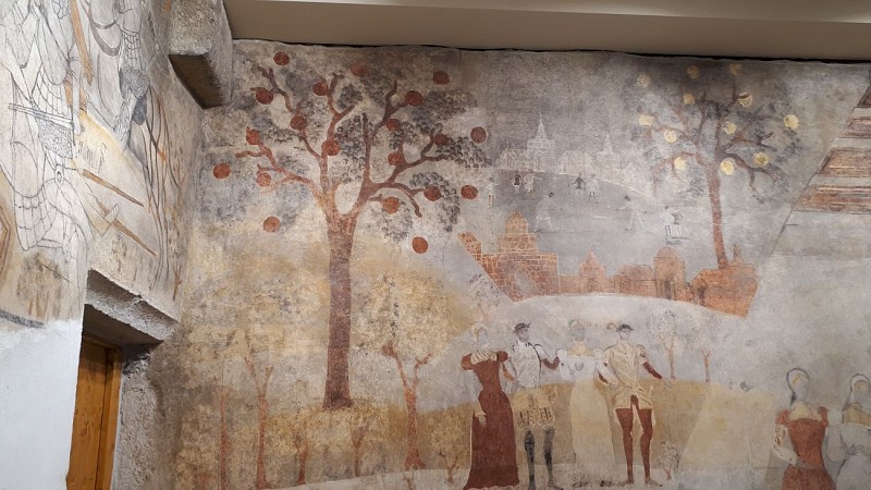 Château de Montferrand et ses peintures murales