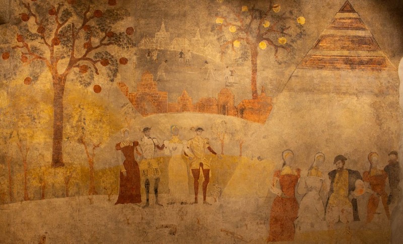 Château de Montferrand et ses peintures murales