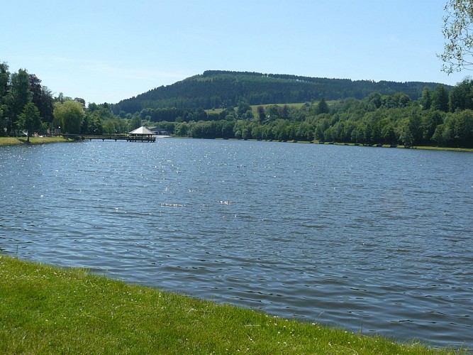 Het meer "Les Doyards"