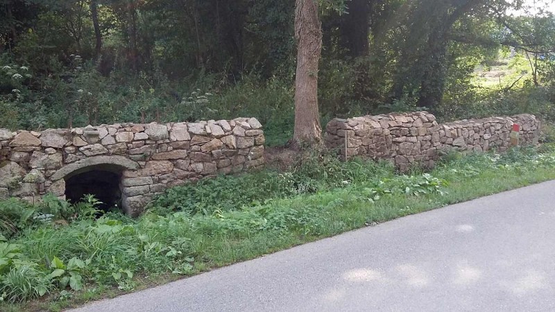 Fontaine de Kerlibouban | Plestin les Grèves