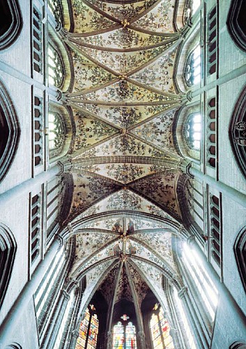 Die Stiftskirche Notre-Dame