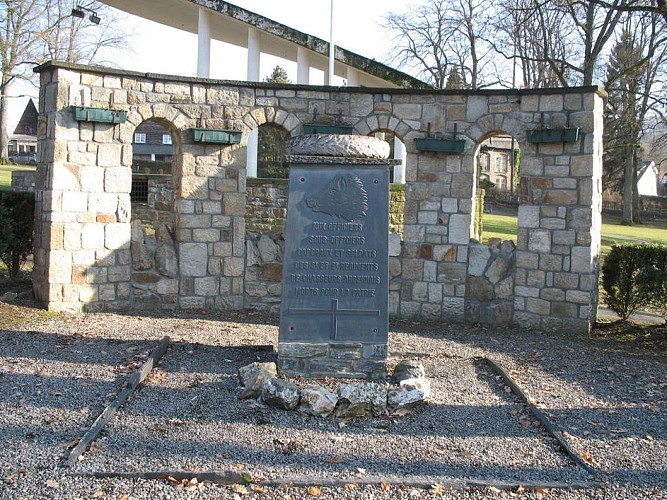 Denkmal des 3. und 6. Regiments der Ardenner Jäger