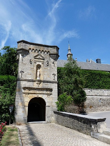 Portal der alten Sankt-Martins-Kirche