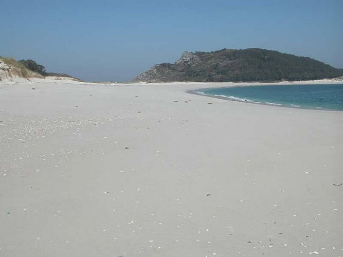 Rodas Sandy area, The dune systems and the history os Cíes islands