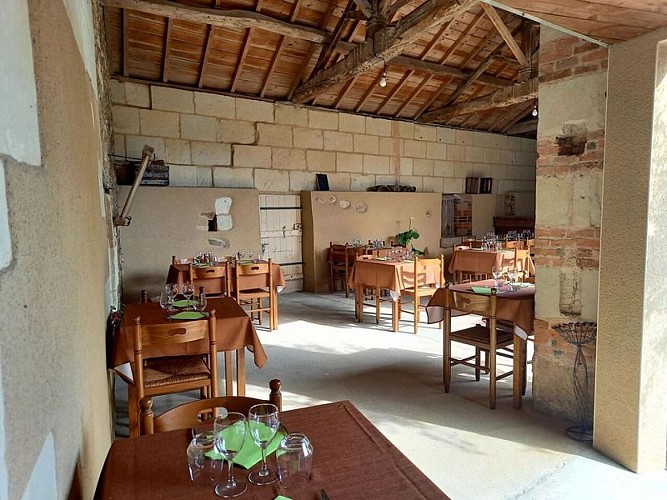 Restaurant le relais des deux tours bouille saint paul val en vignes Thouarsais 