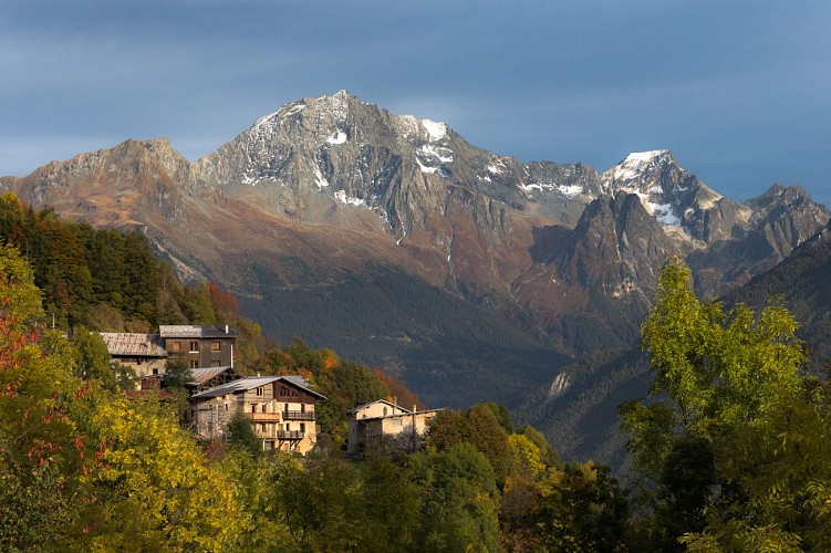 Route walk - Notre Dame des Neiges’s chapel - Montagny