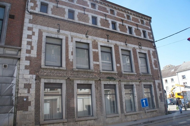 Maison, rue René Dubois, 71-73