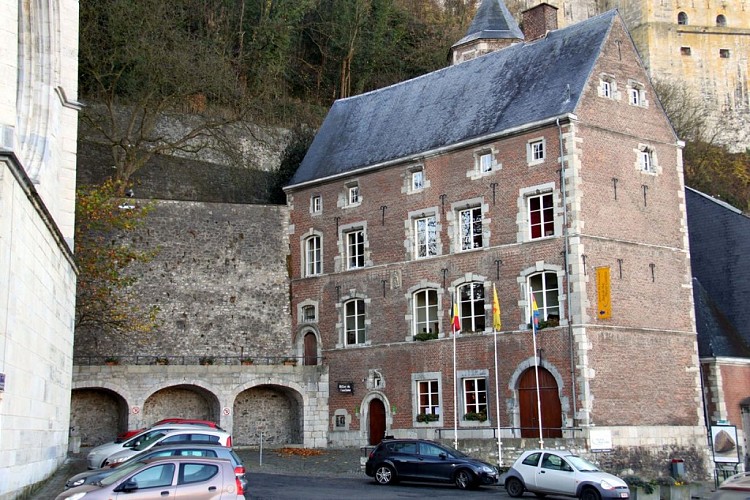 Het oude gasthuis van Oultremont