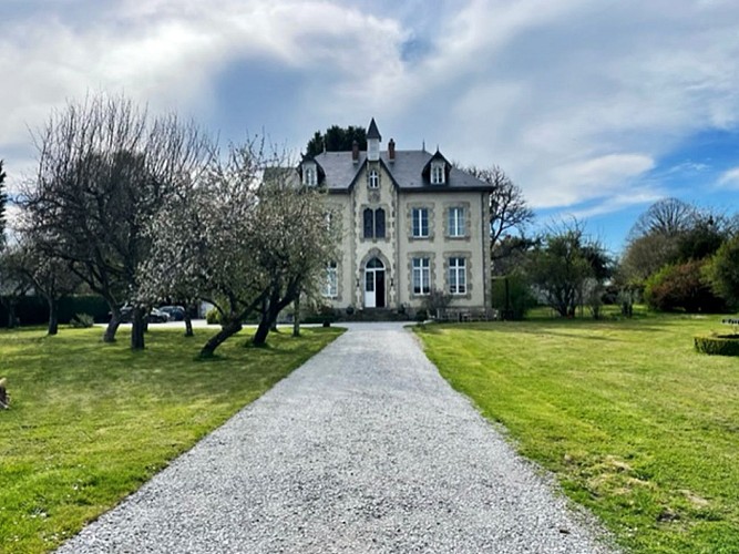 Chambres d'Hôtes "Villa Vallière"
