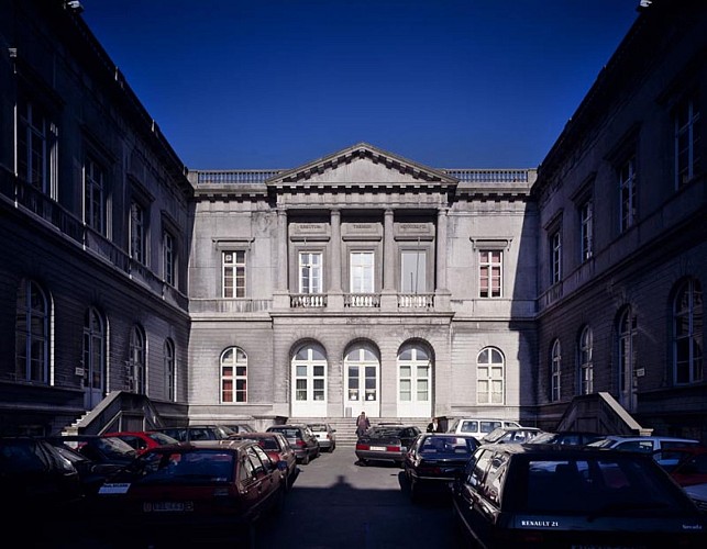 Le palais de Justice de Mons 