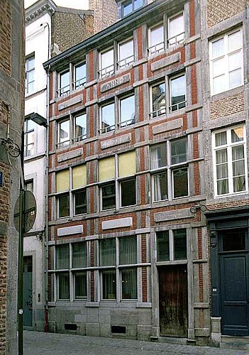 Immeuble, rue des Brasseurs, 135