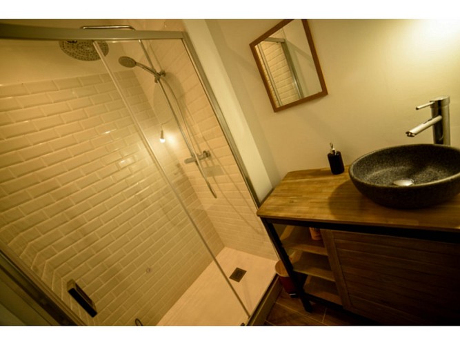 Salle de bain commune