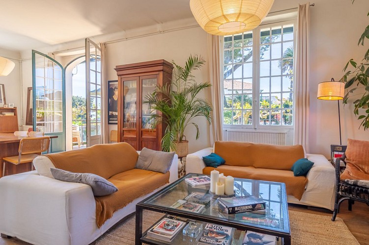 VILLA FLORIDA ANG2351