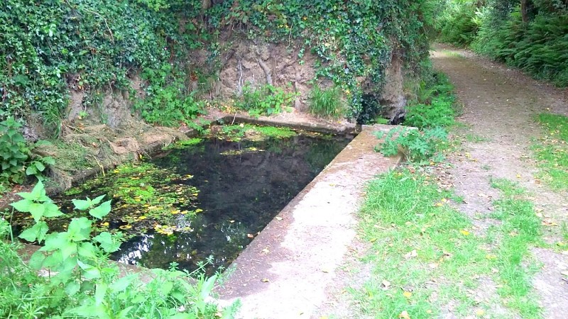 Lavoir de Kerguiniou