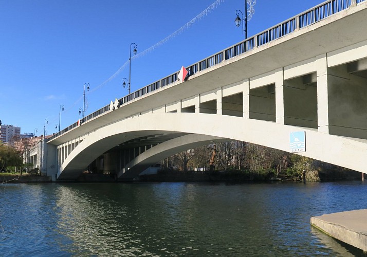 Le pont de Joinville