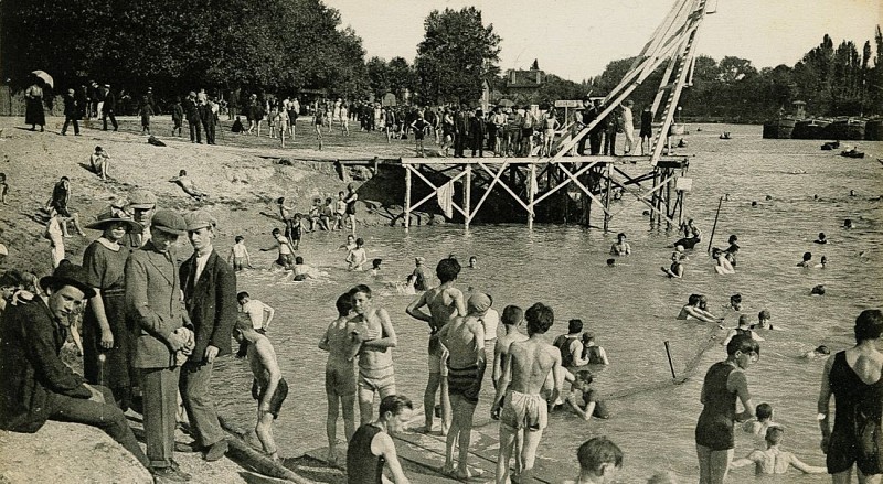 Les plages et le port de Plaisance