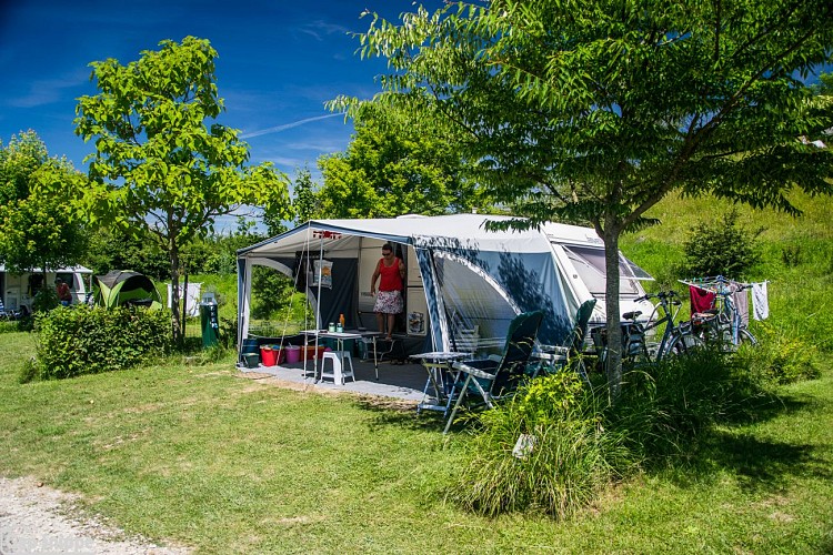 Emplacement carvanne / camping car