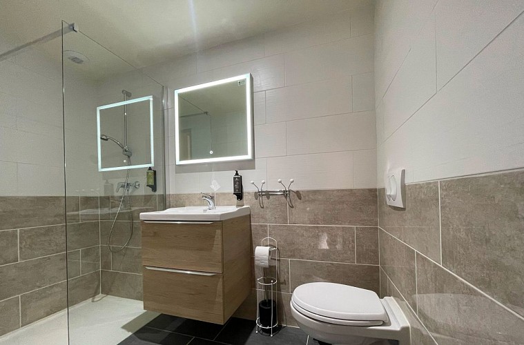 Leclerc Hotel Salle de bain