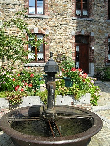 Awenne, le village des huit fontaines