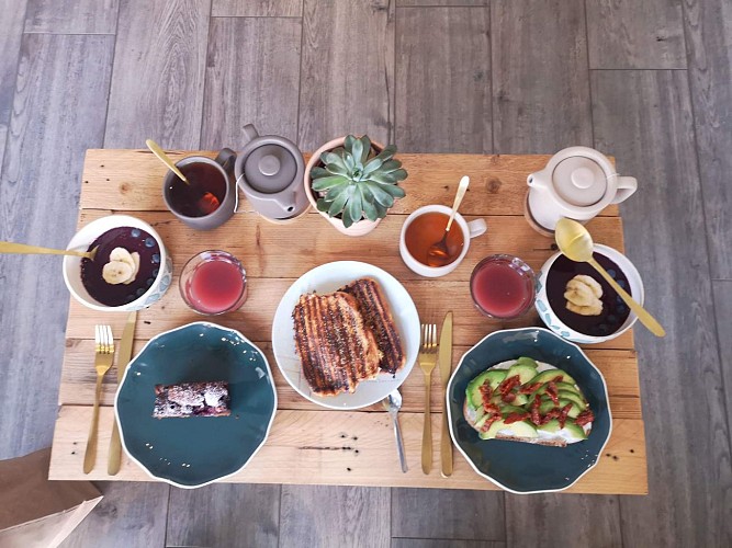 SALON DE THÉ "GAIA COFFEE SHOP"