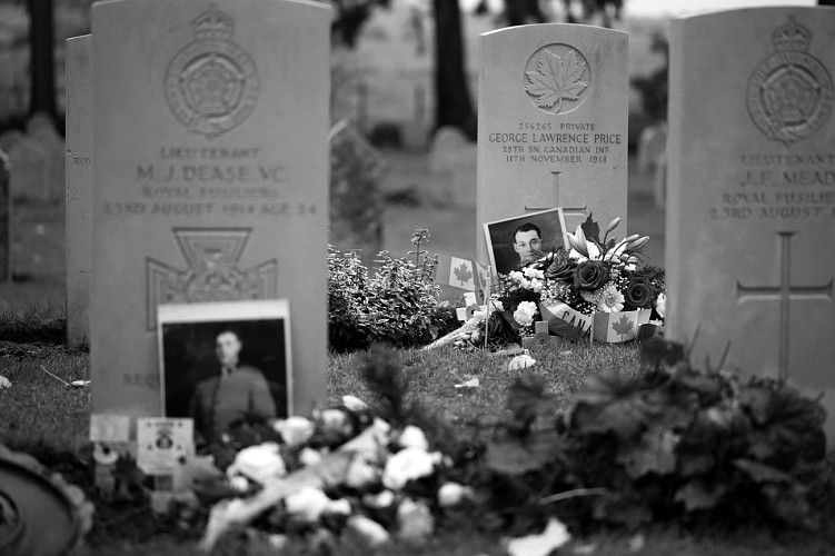 Ville-sur-Haine - Le Mémorial au soldat Price