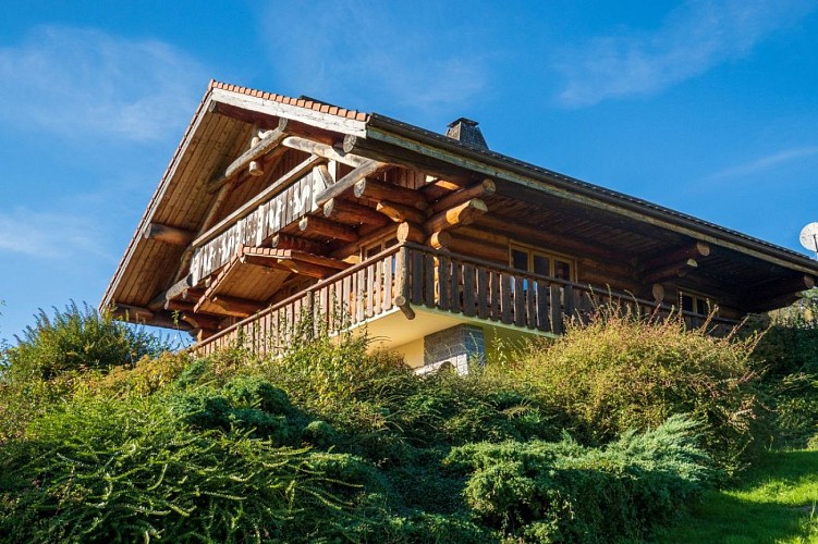 Chalet 12 personnes – La Fuste des Écureuils – Famille, calme & cheminée