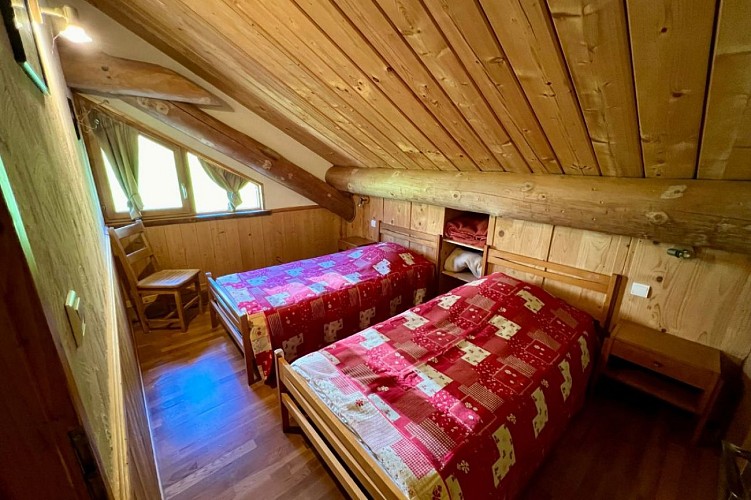 Chalet 12 personnes – La Fuste des Écureuils – Famille, calme & cheminée