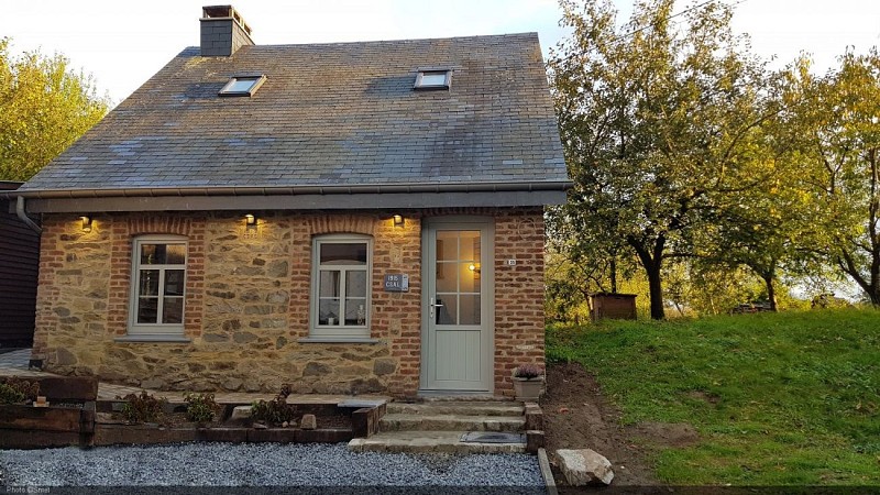 2020 10 09 Maisonnette façade avant (2).jpg