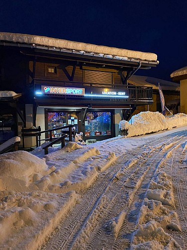 Negozio di sport "Intersport"