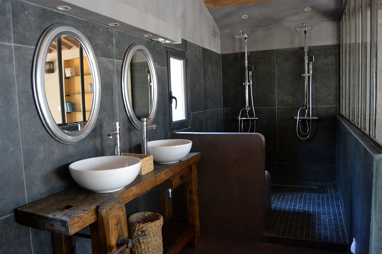 Chambres d'hôtes et Spa "Les Pieds Tanqués"