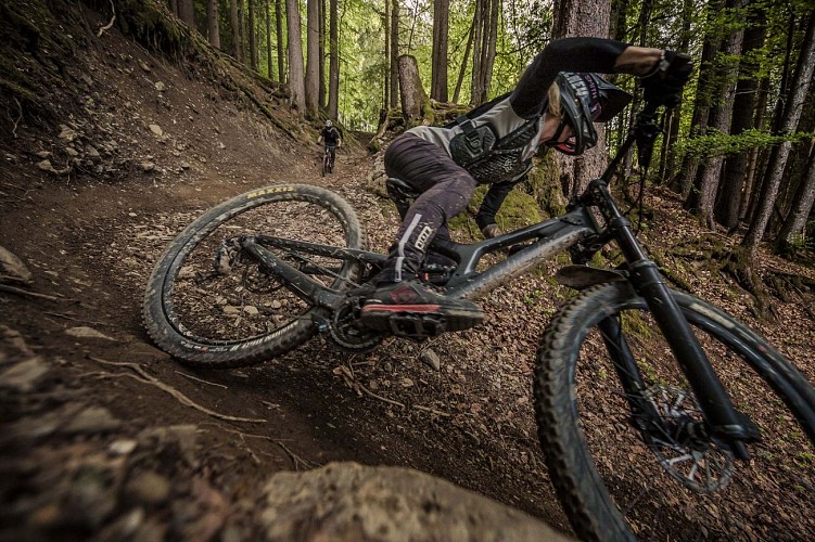 Ecole VTT MCF Morzine