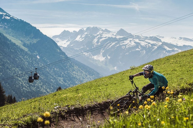 Ecole VTT MCF Morzine