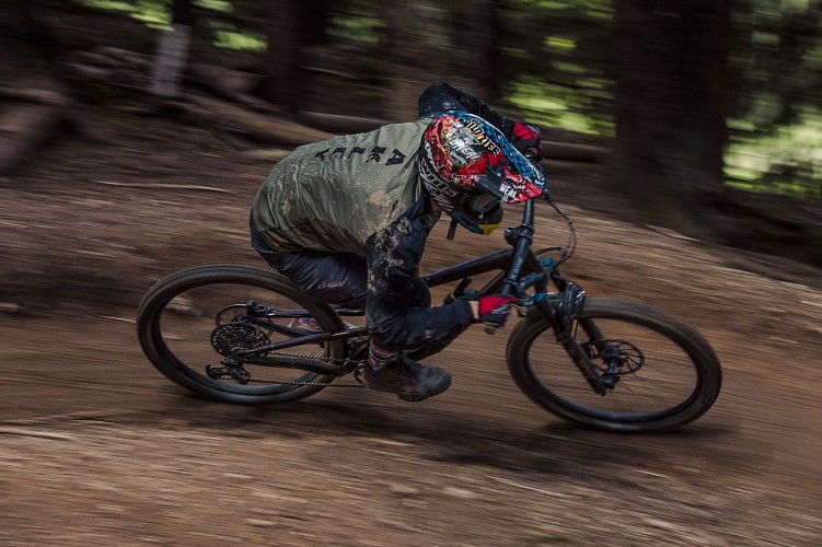 Ecole VTT MCF Morzine