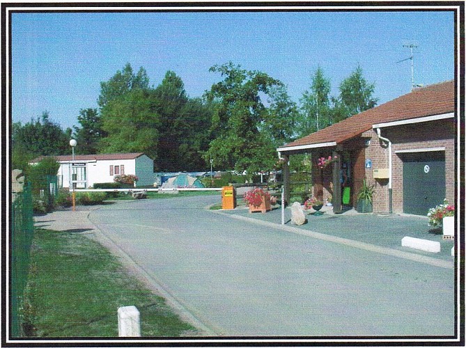 Camping "Les Colombes"