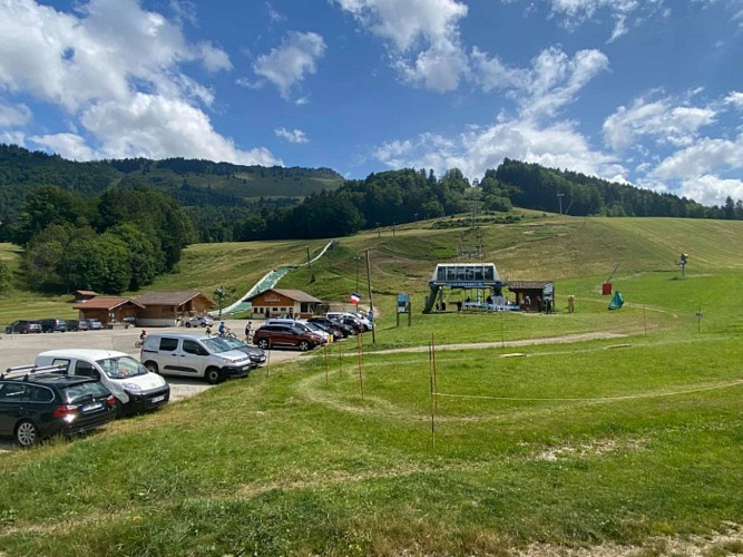 Le Bois Noir Car Park