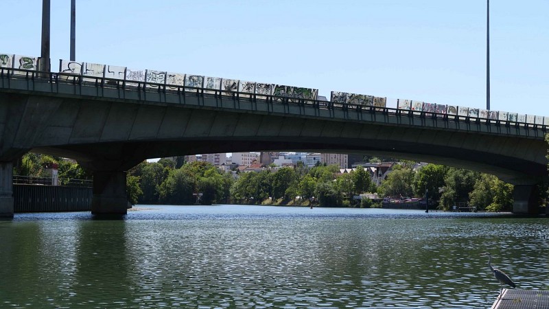 Le viaduc de l'Autoroute A4
