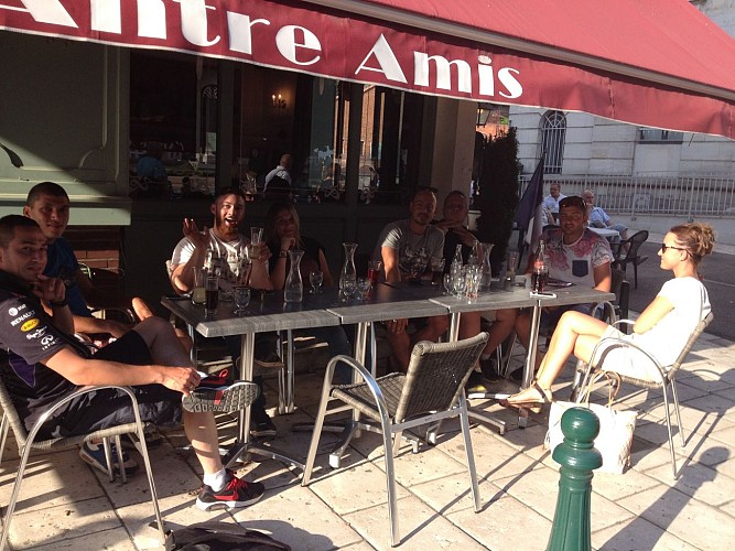 Antre Amis Terrasse 