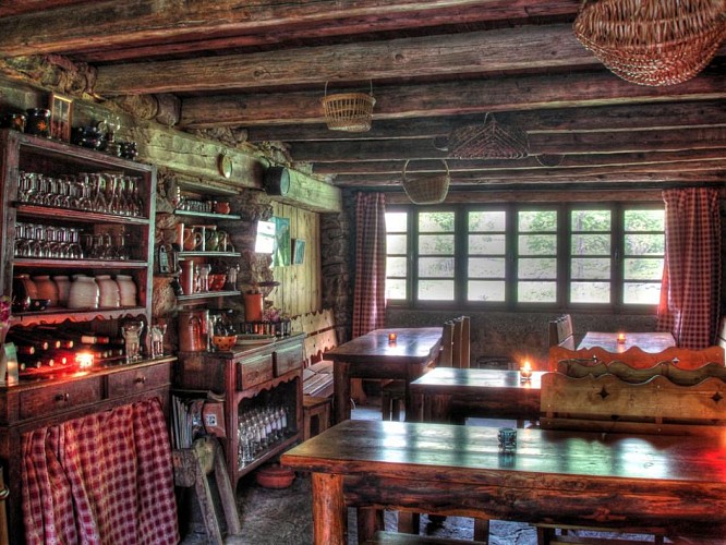 Restaurant der Berghütte Le Laisonnay