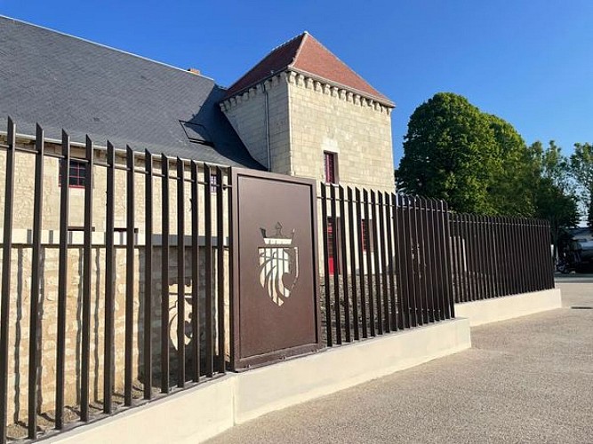 Chateau-de-Monts-sur-Guesnes-2022 - Accueil 