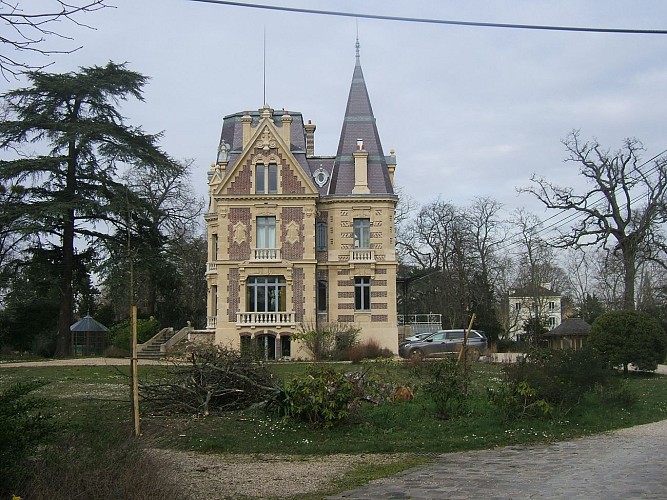 Villa Beau Chêne (52 avenue Georges Clemenceau)